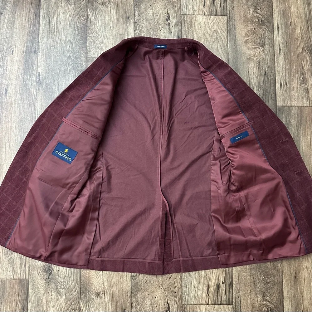 Stafford Sport Coat Classic Corduroy Sport Coat Blazer Men’s Sz 42 Reg Burgundy